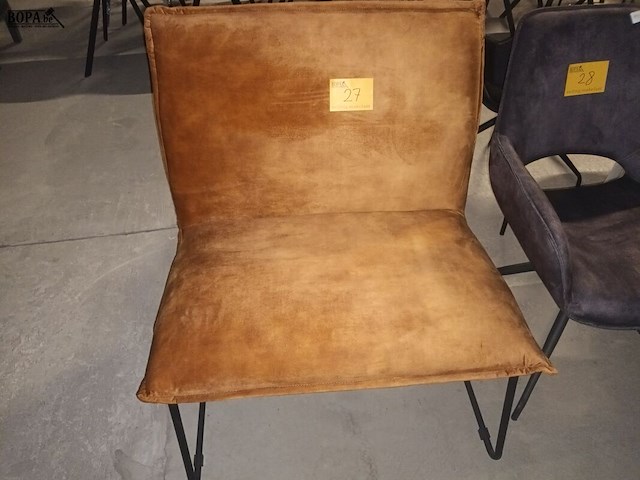Lot 27 - fauteuil cognac - afbeelding 4 van  4