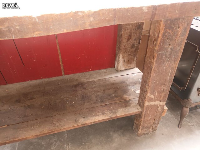 Lot 27 - houten werkbank - afbeelding 2 van  4