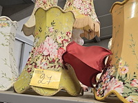 Lot 27 - lampekappen 4 stuks - afbeelding 1 van  5