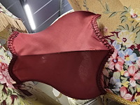 Lot 27 - lampekappen 4 stuks - afbeelding 3 van  5