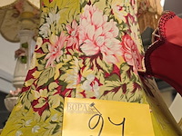 Lot 27 - lampekappen 4 stuks - afbeelding 4 van  5