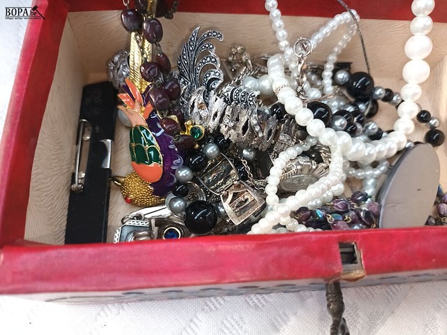 Lot 27 - lot juwelen - afbeelding 3 van  5