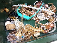 Lot 27 - lot juwelen - afbeelding 5 van  5