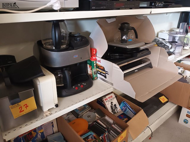 Lot 27 - lot keukentoestellen - afbeelding 1 van  5