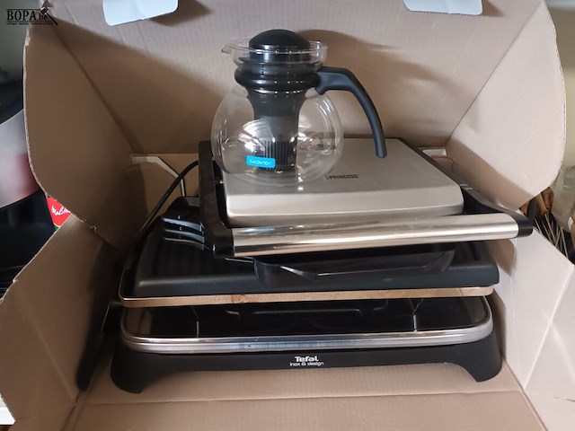 Lot 27 - lot keukentoestellen - afbeelding 3 van  5