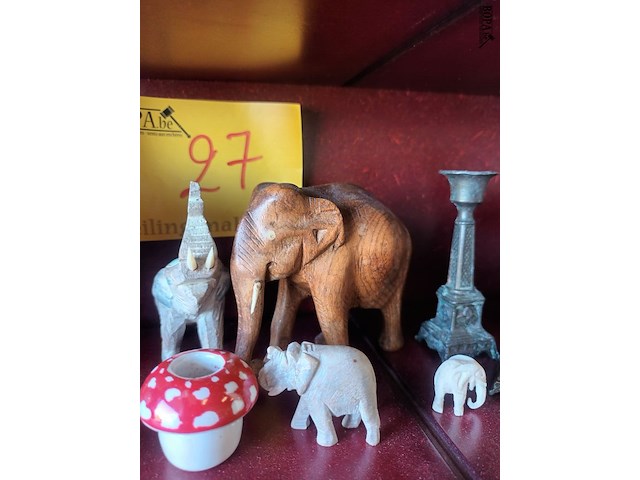 Lot 27 - miniatuur deco. 24 stuks - afbeelding 3 van  8