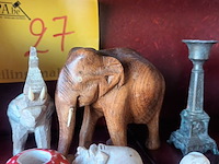 Lot 27 - miniatuur deco. 24 stuks - afbeelding 3 van  8