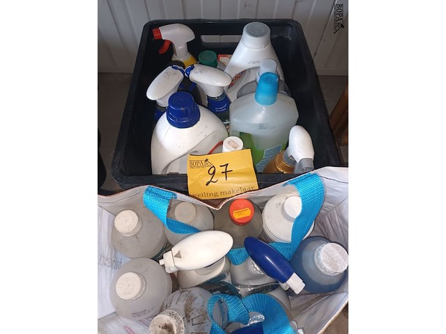 Lot 27 - onderhoudsproducten. 20 stuks - afbeelding 1 van  4