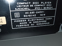 Lot 27 - pioneer cd player en audio/video player - afbeelding 6 van  7