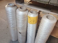 Lot 27 - restrol nylon net. 4 stuks