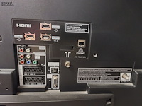 Lot 27 - tv panasonic tx-l32v10e - afbeelding 3 van  3
