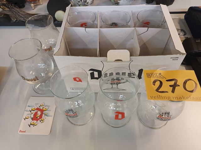 Lot 270 - duvel glazen - afbeelding 1 van  4