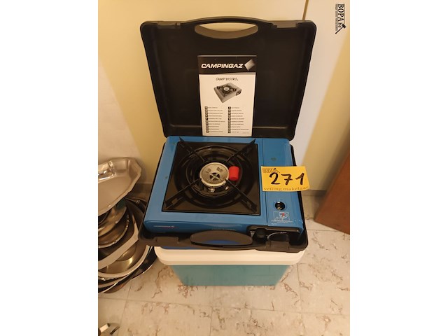 Lot 271 - camping gasvuur en frigobox - afbeelding 1 van  4