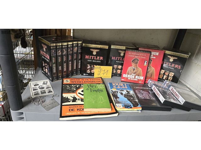 Lot 271 - dvd's & video's hitler - afbeelding 1 van  7