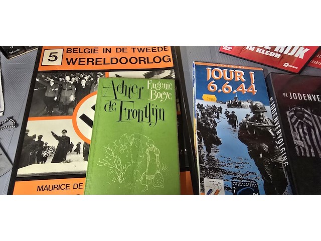 Lot 271 - dvd's & video's hitler - afbeelding 7 van  7