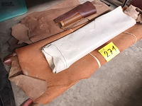 Lot 271 - leder. 5 stuks - afbeelding 4 van  4