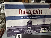 Lot 272 - dvd boxen oorlog - afbeelding 3 van  7