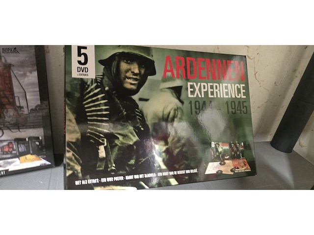 Lot 272 - dvd boxen oorlog - afbeelding 5 van  7