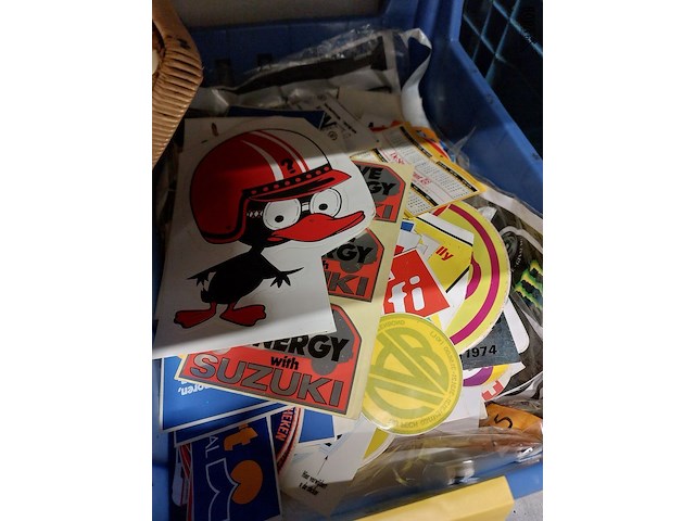 Lot 272 - lot diverse stickers - afbeelding 3 van  3
