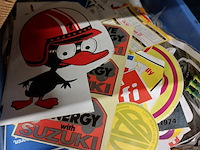 Lot 272 - lot diverse stickers - afbeelding 3 van  3