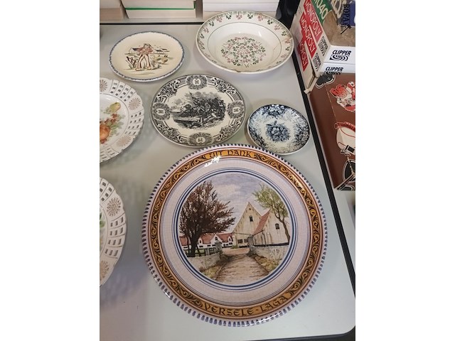 Lot 272 - sierborden. 26 stuks - afbeelding 2 van  6