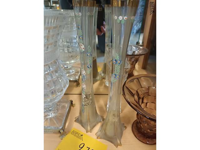 Lot 272 - vazen in glas en kristal. 6 stuks - afbeelding 4 van  5
