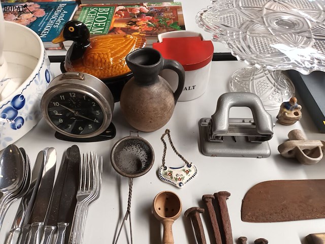 Lot 273 - brocante. 75 stuks - afbeelding 7 van  9