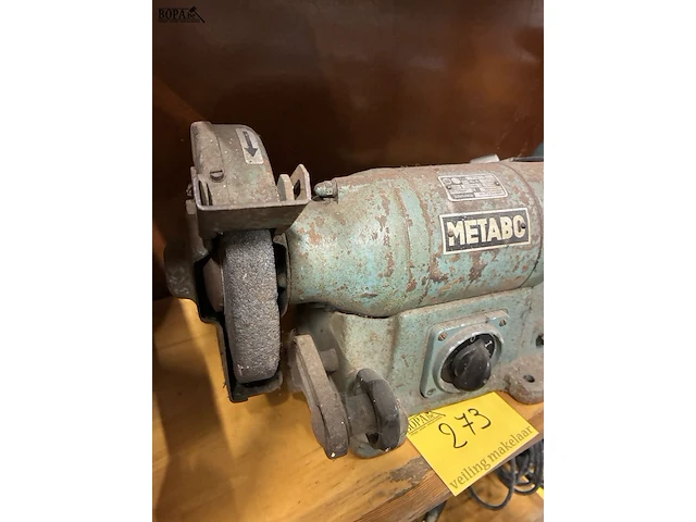 Lot 273 - slijpmolen metabo - afbeelding 3 van  3