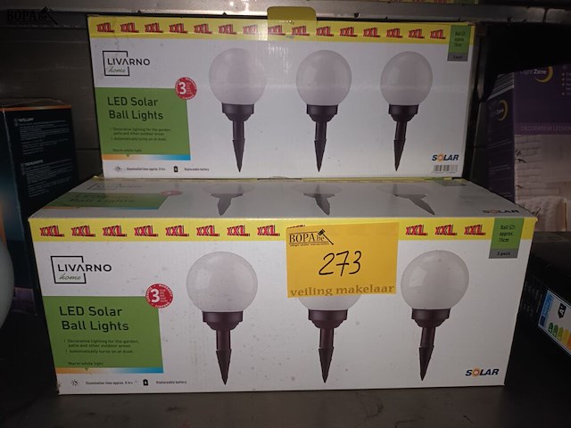 Lot 273 - solar tuinverlichting - afbeelding 1 van  1