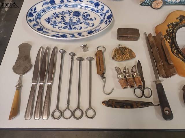 Lot 274 - brocante. 72 stuks - afbeelding 4 van  9