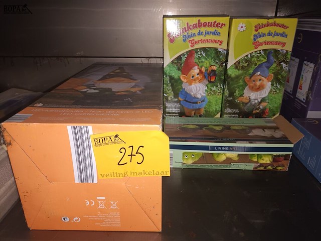 Lot 275 - tuindecoratie. 4 stuks - afbeelding 1 van  5