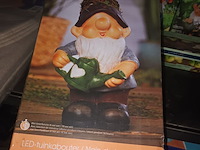 Lot 275 - tuindecoratie. 4 stuks - afbeelding 5 van  5