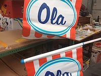 Lot 275 - vintage vlag ola 1974. 2 stuks - afbeelding 2 van  3