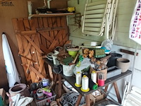 Lot 276 - diversen. inhoud tuinberging - afbeelding 1 van  11