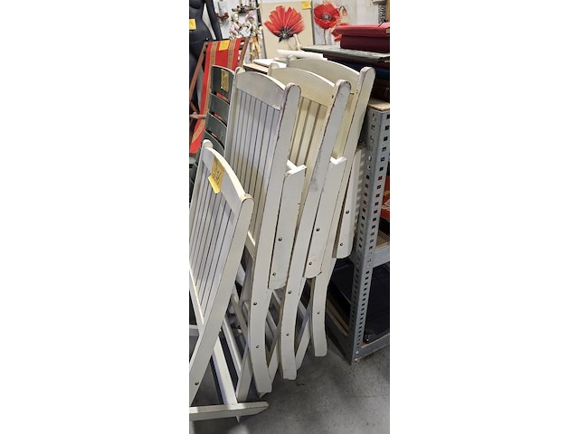 Lot 276 - houten tuinstoelen opvouwbaar 4 stuks - afbeelding 3 van  3