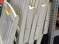 Lot 276 - houten tuinstoelen opvouwbaar 4 stuks - afbeelding 3 van  3