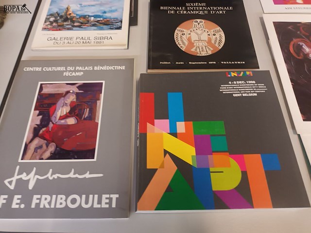 Lot 276 - kunstboeken en galerij folders. 20 stuks - afbeelding 7 van  7