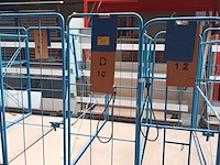 Lot 277 - blauwe transportkar. 3 stuks - afbeelding 3 van  3