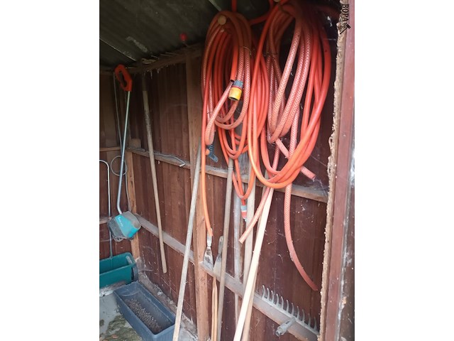 Lot 277 - diversen. inhoud tuinhuis - afbeelding 3 van  8
