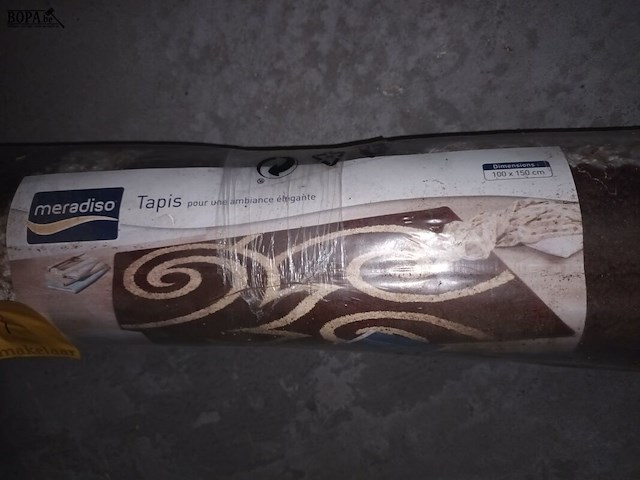 Lot 277 - vloertapijt - afbeelding 4 van  4