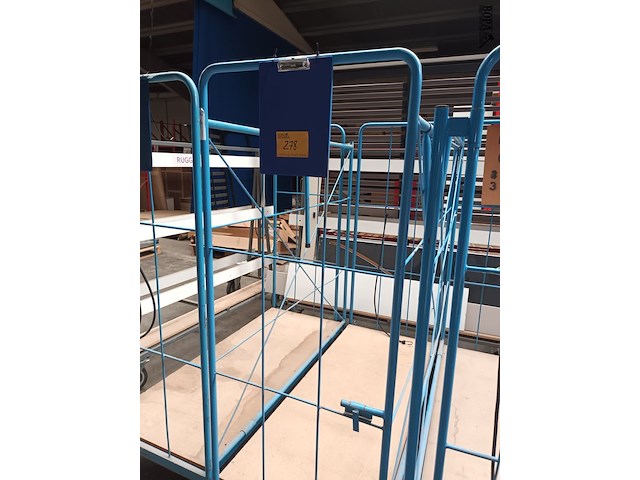 Lot 278 - blauwe transportkar. 3 stuks - afbeelding 2 van  3
