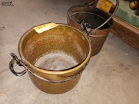 Lot 278 - koperen ketels. 2 stuks - afbeelding 3 van  3
