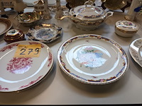 Lot 279 - decoratie in porselein. 34 stuks - afbeelding 5 van  8