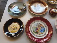 Lot 279 - decoratie in porselein. 34 stuks - afbeelding 8 van  8