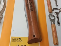 Lot 279 - groot zakmes opinel