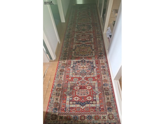 Lot 279 - vloertapijt - afbeelding 1 van  2