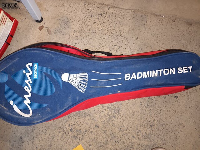 Lot 28 - badmintonset decathlon - afbeelding 2 van  4