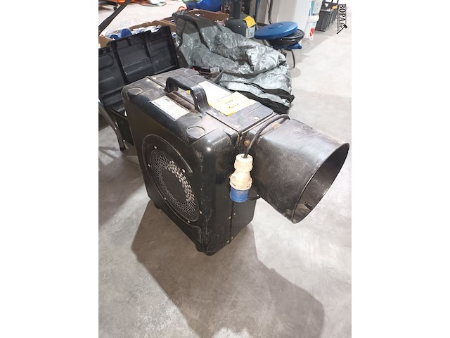 Lot 28 - blower gibbons - afbeelding 1 van  4