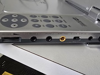 Lot 28 - draagbare dvd speler philips - afbeelding 3 van  3