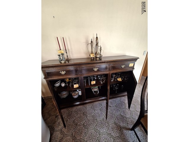 Lot 28 - dressoir kast - afbeelding 3 van  3